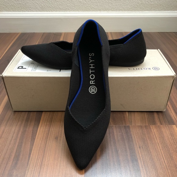 Rothy's Shoes - ROTHY’S SOLID BLACK SIZE 8 POINTED FLATS